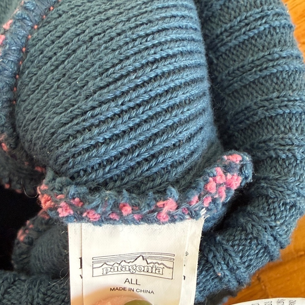 Patagonia Kids' Pink and Blue Beanie - Picture 3 of 3